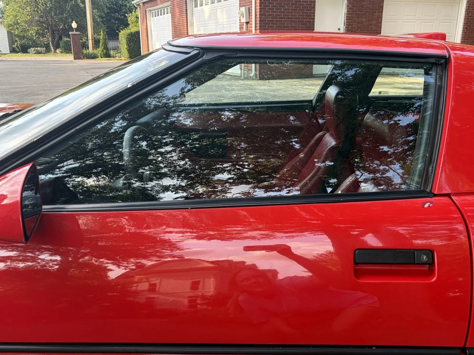 1986 Chevrolet Corvette C4 - Image 28 of 31