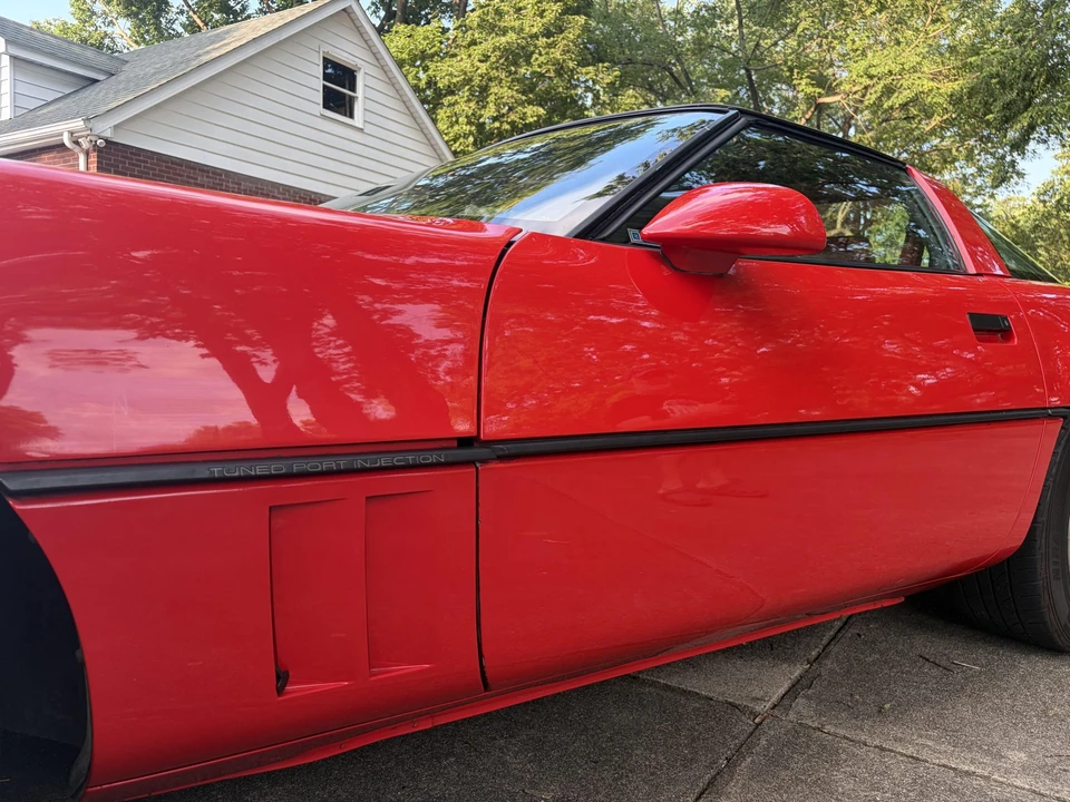 1986 Chevrolet Corvette C4 - Image 26 of 31