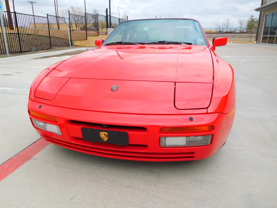 1986 Porsche 944 Turbo - Image 26 of 31