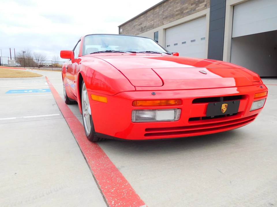 1986 Porsche 944 Turbo - Image 23 of 31