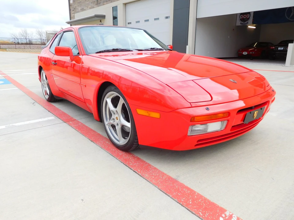 1986 Porsche 944 Turbo - Image 22 of 31