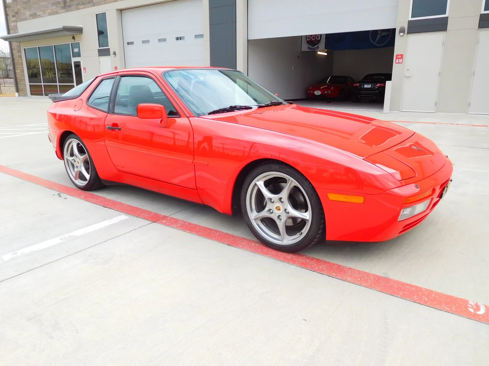 1986 Porsche 944 Turbo - Image 21 of 31