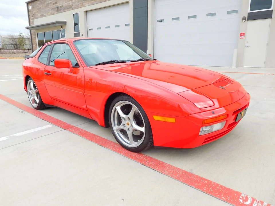 1986 Porsche 944 Turbo - Image 29 of 31