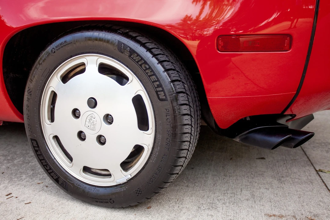 1986 Porsche 928 S - Image 27 of 31