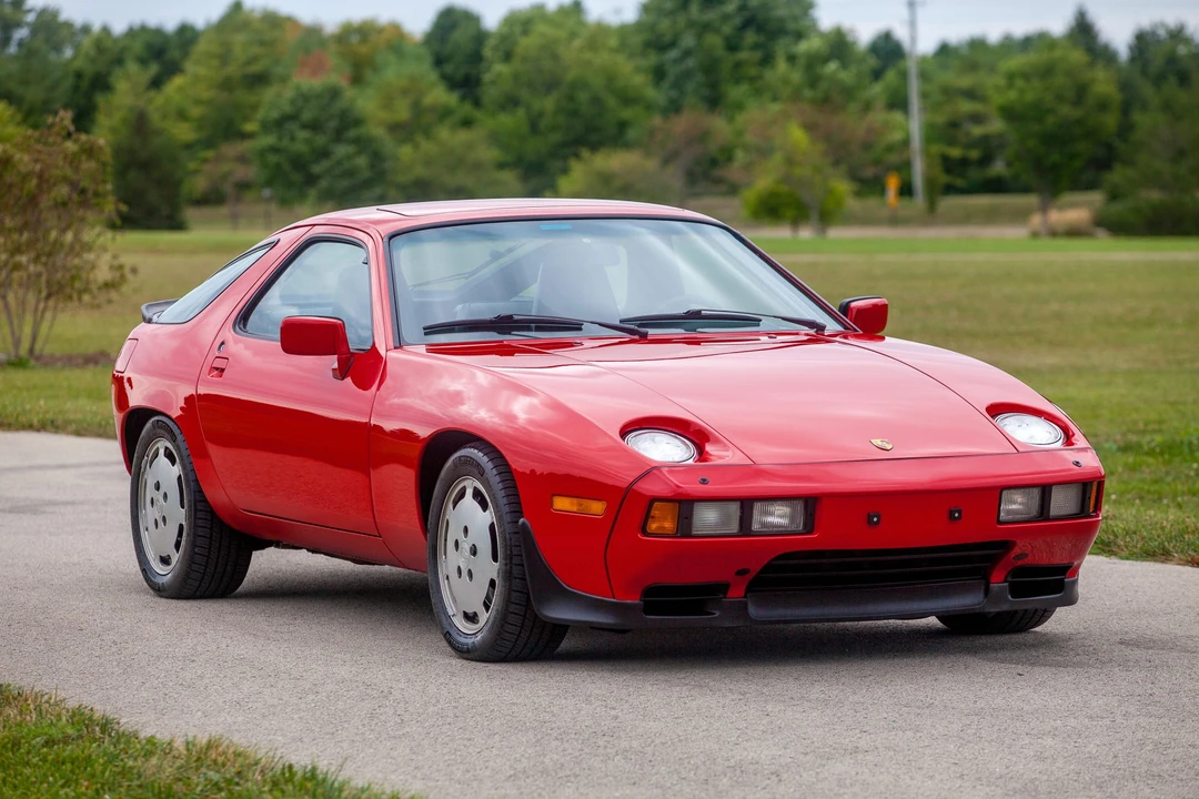 1986 Porsche 928 S - Image 14 of 31