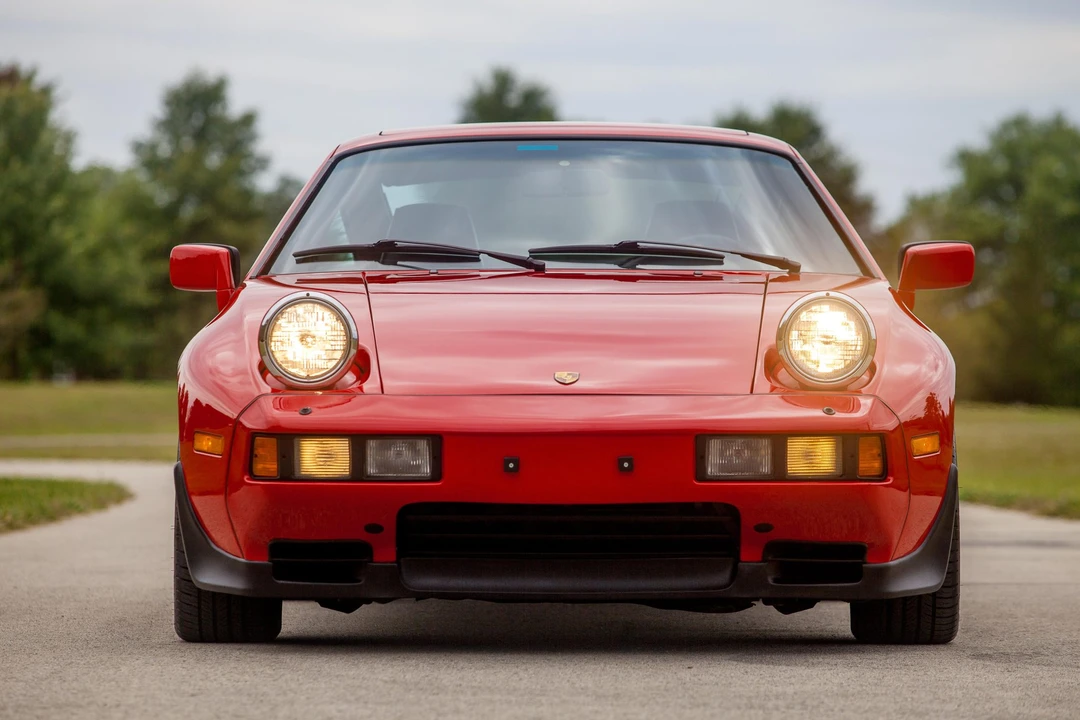 1986 Porsche 928 S - Image 17 of 31