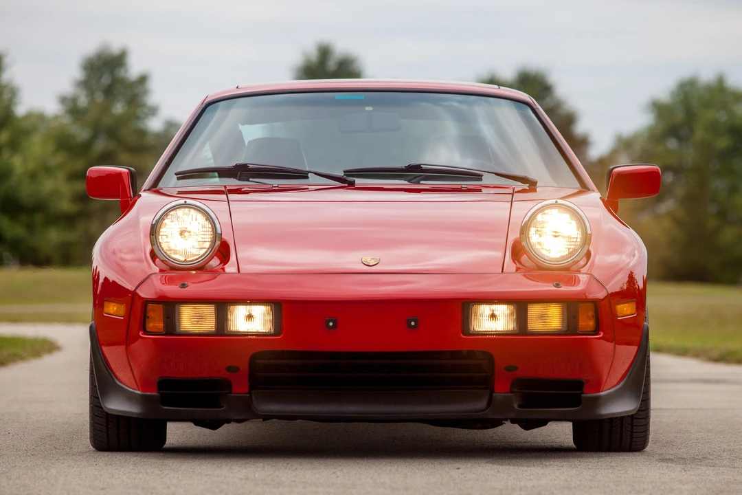1986 Porsche 928 S - Image 18 of 31