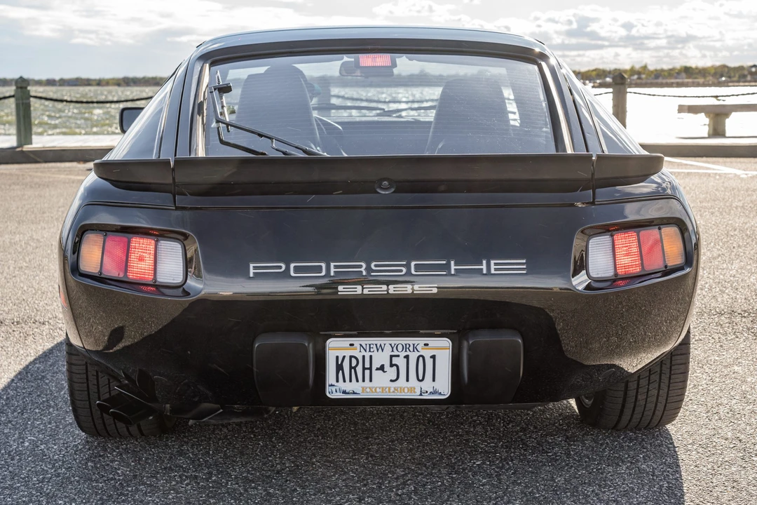 1986 Porsche 928 S - Image 7 of 31