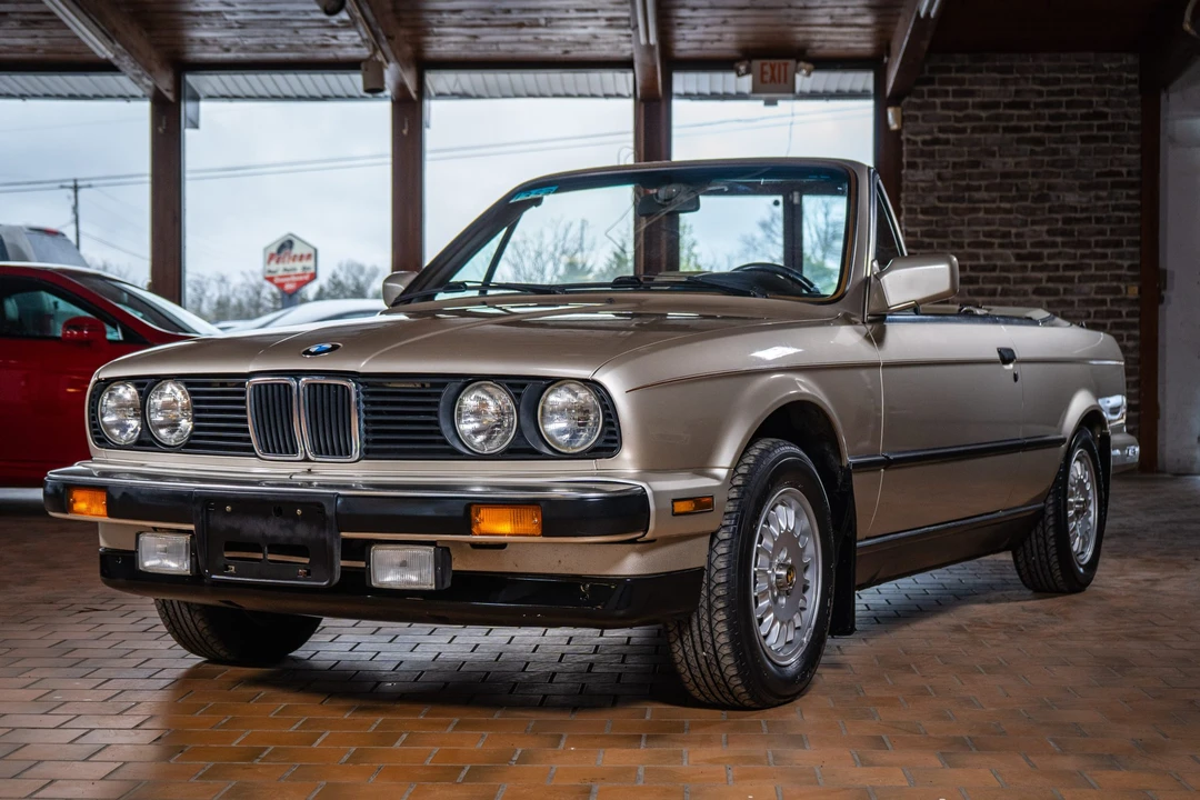 1987 BMW E30 3 Series - Image 2 of 31