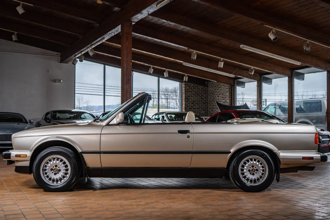 1987 BMW E30 3 Series - Image 23 of 31