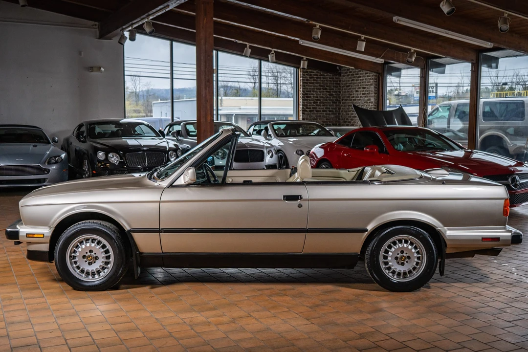 1987 BMW E30 3 Series - Image 22 of 31