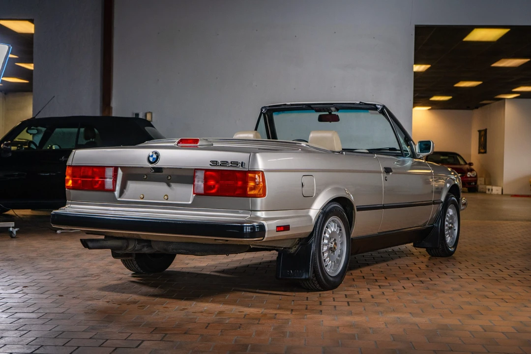 1987 BMW E30 3 Series - Image 14 of 31