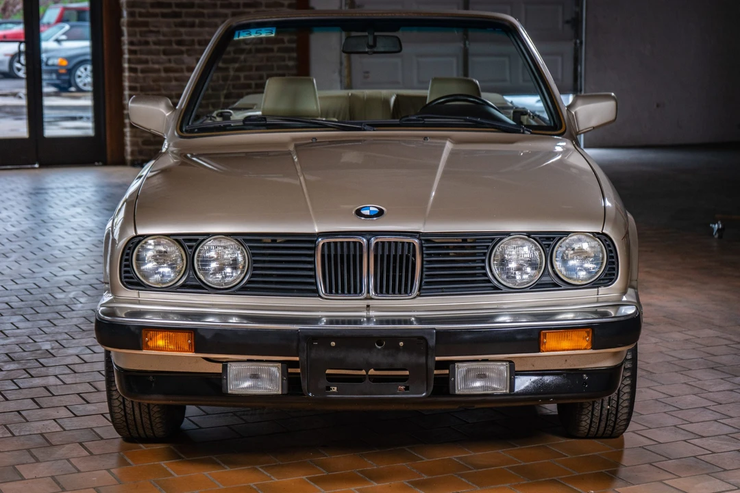 1987 BMW E30 3 Series - Image 7 of 31