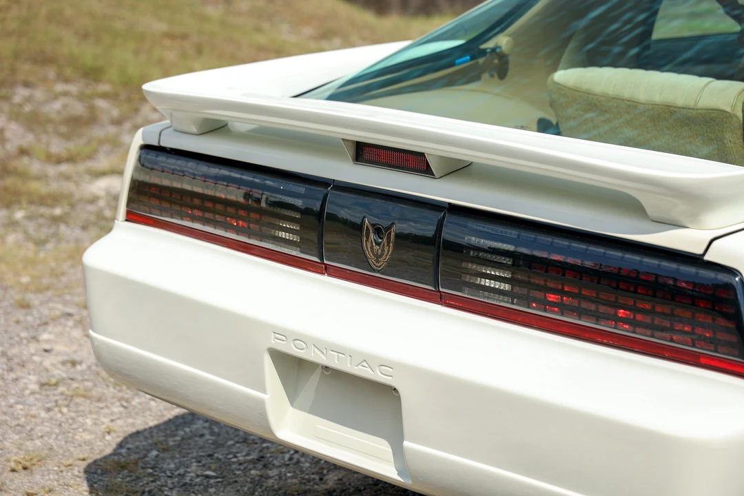 1987 Pontiac Firebird Trans Am 3rd Gen - Image 17 of 31