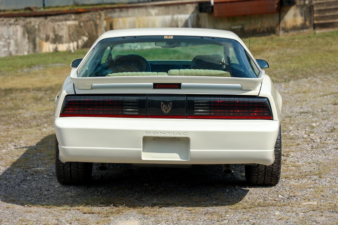 1987 Pontiac Firebird Trans Am 3rd Gen - Image 6 of 31