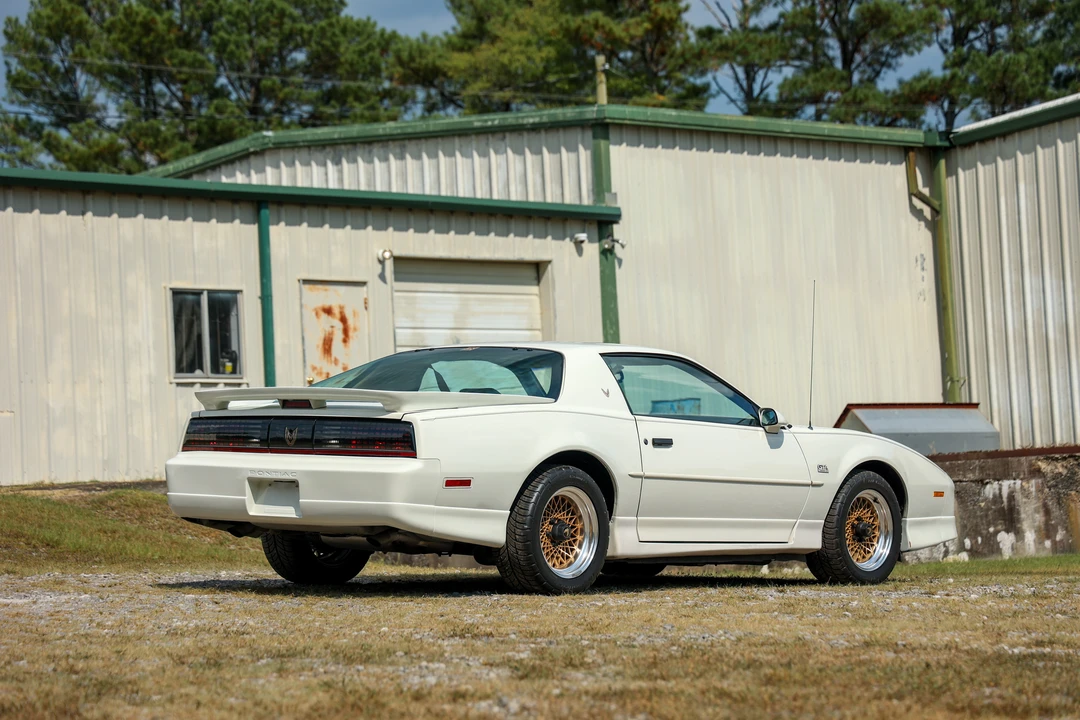 1987 Pontiac Firebird Trans Am 3rd Gen - Image 5 of 31
