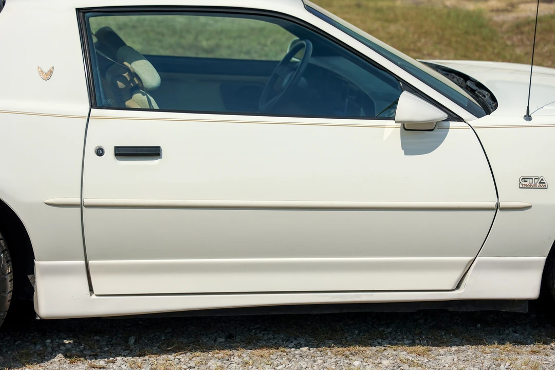 1987 Pontiac Firebird Trans Am 3rd Gen - Image 24 of 31