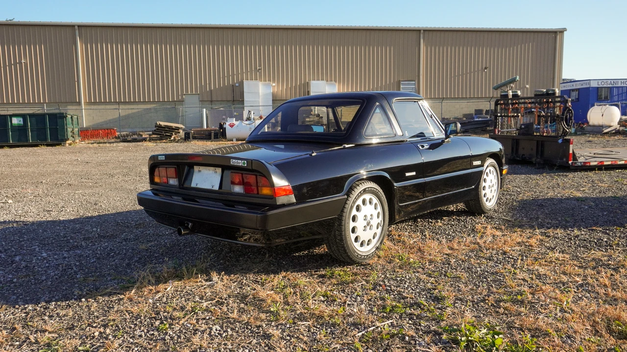 1988 Alfa Romeo Series 3 - Image 28 of 31