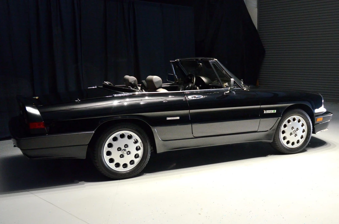 1988 Alfa Romeo Series 3 - Image 8 of 31