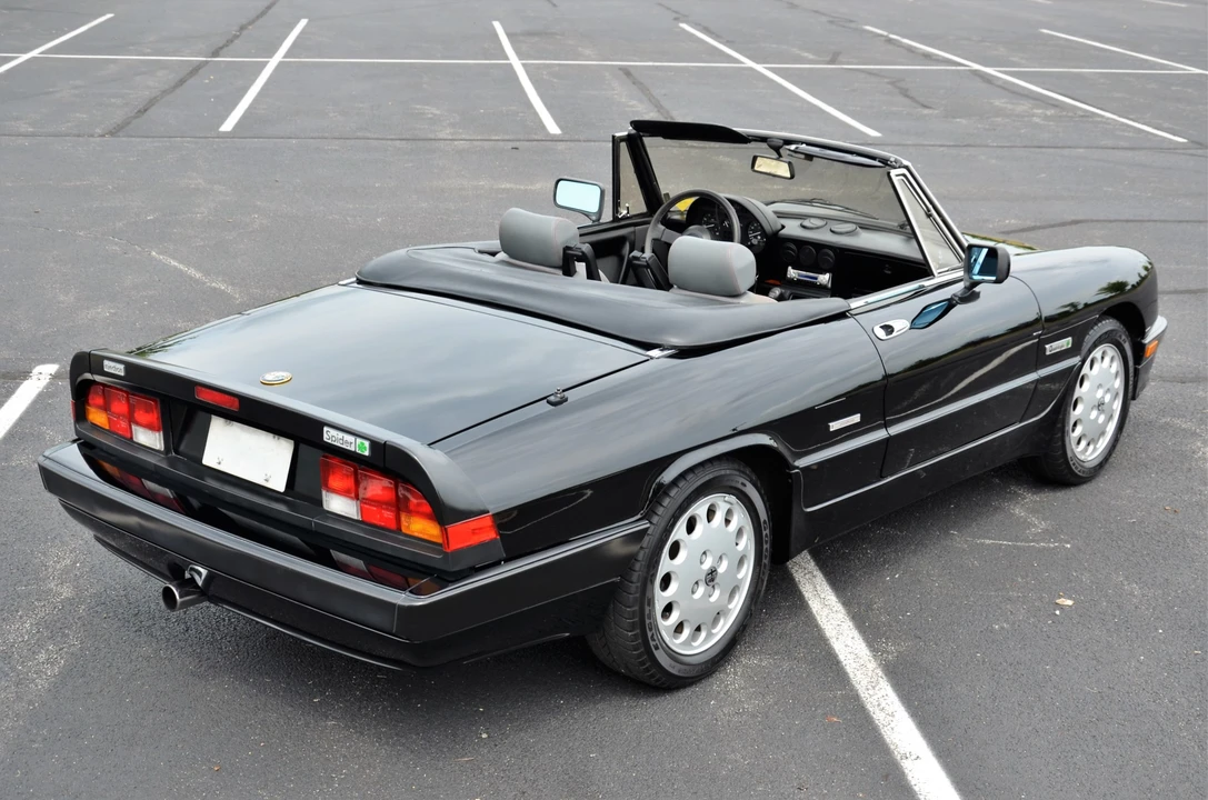 1988 Alfa Romeo Series 3 - Image 6 of 31