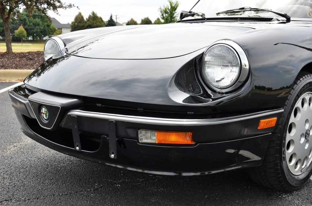1988 Alfa Romeo Series 3 - Image 16 of 31