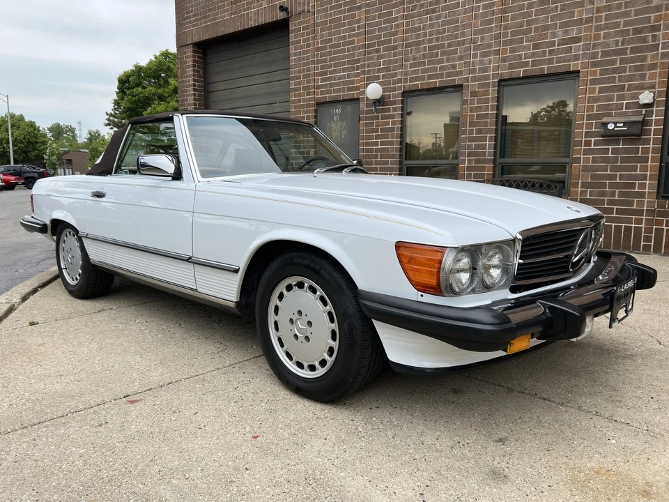 1988 Mercedes-Benz R107 SL-Class - Image 16 of 31
