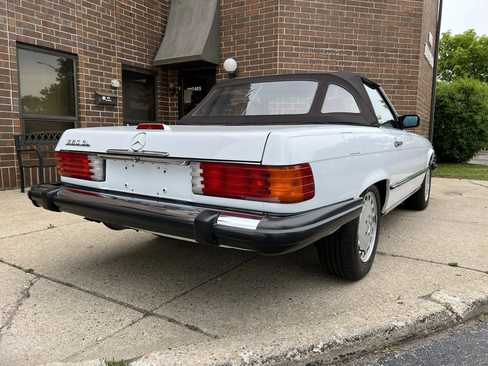 1988 Mercedes-Benz R107 SL-Class - Image 10 of 31
