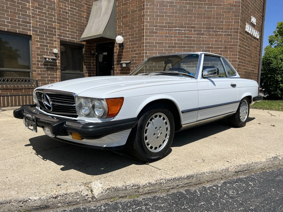 1988 Mercedes-Benz R107 SL-Class - Image 28 of 31