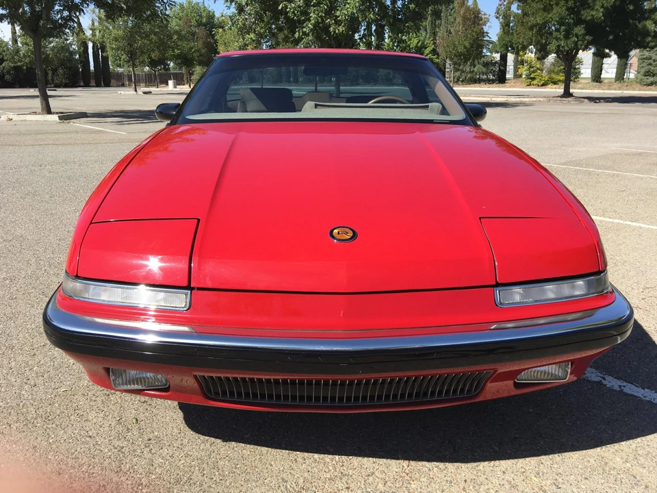 1989 Buick Reatta - Image 8 of 31