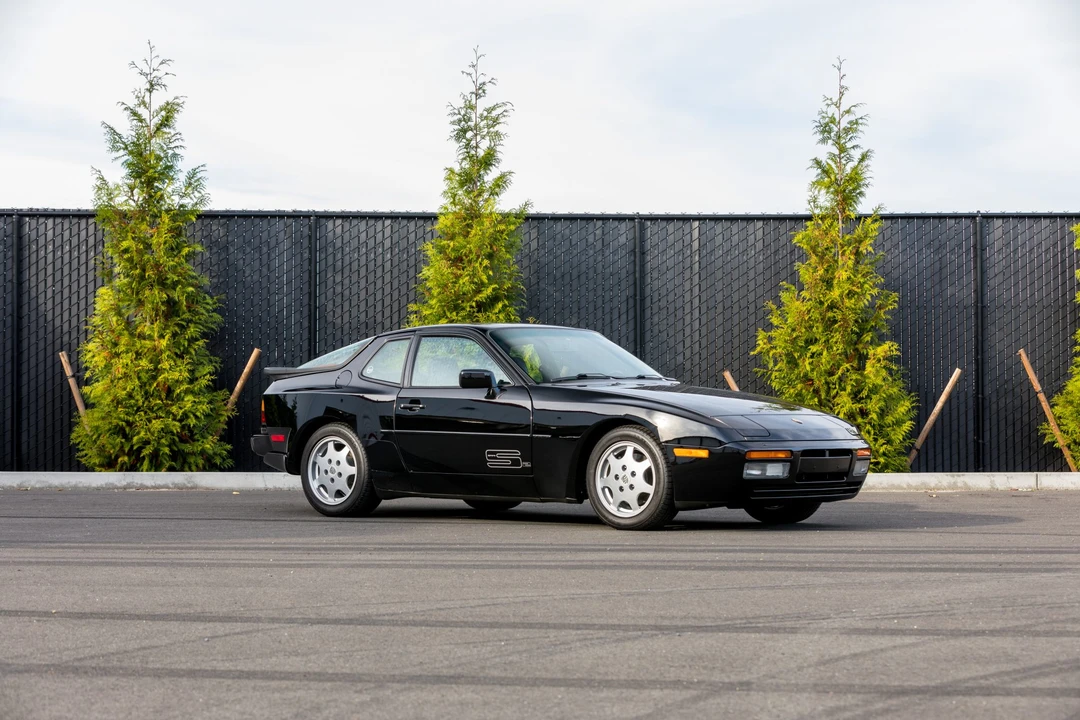 1989 Porsche 944 S2 - Image 11 of 31