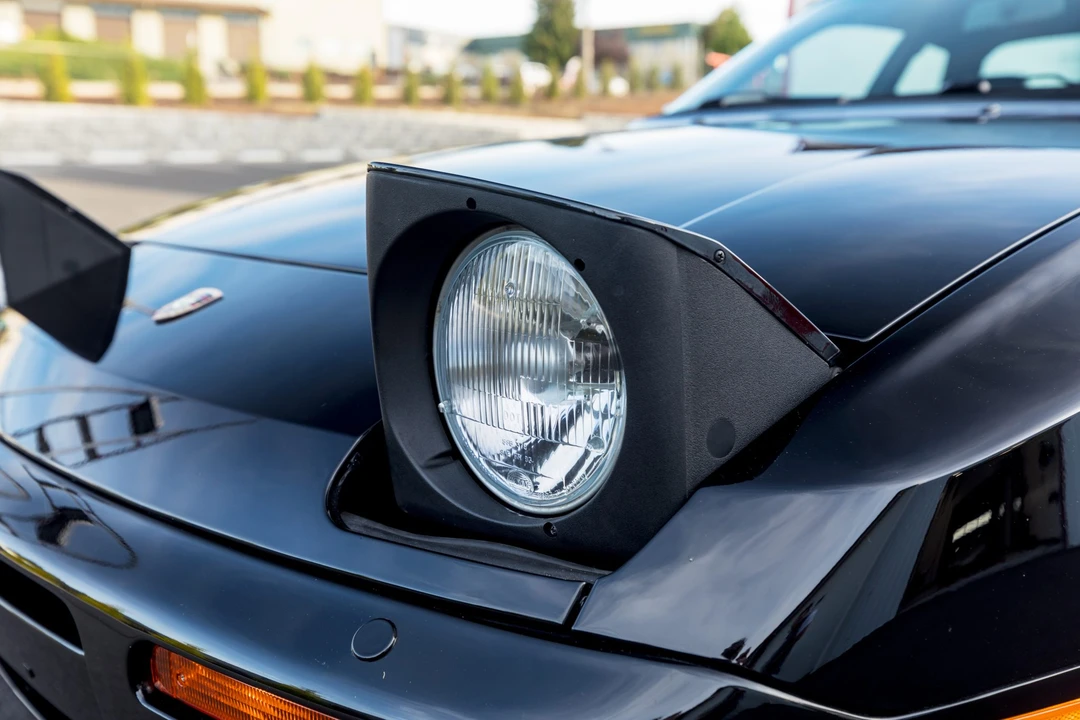 1989 Porsche 944 S2 - Image 22 of 31