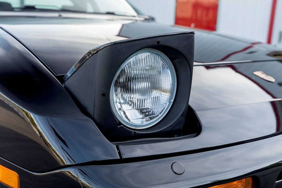 1989 Porsche 944 S2 - Image 23 of 31