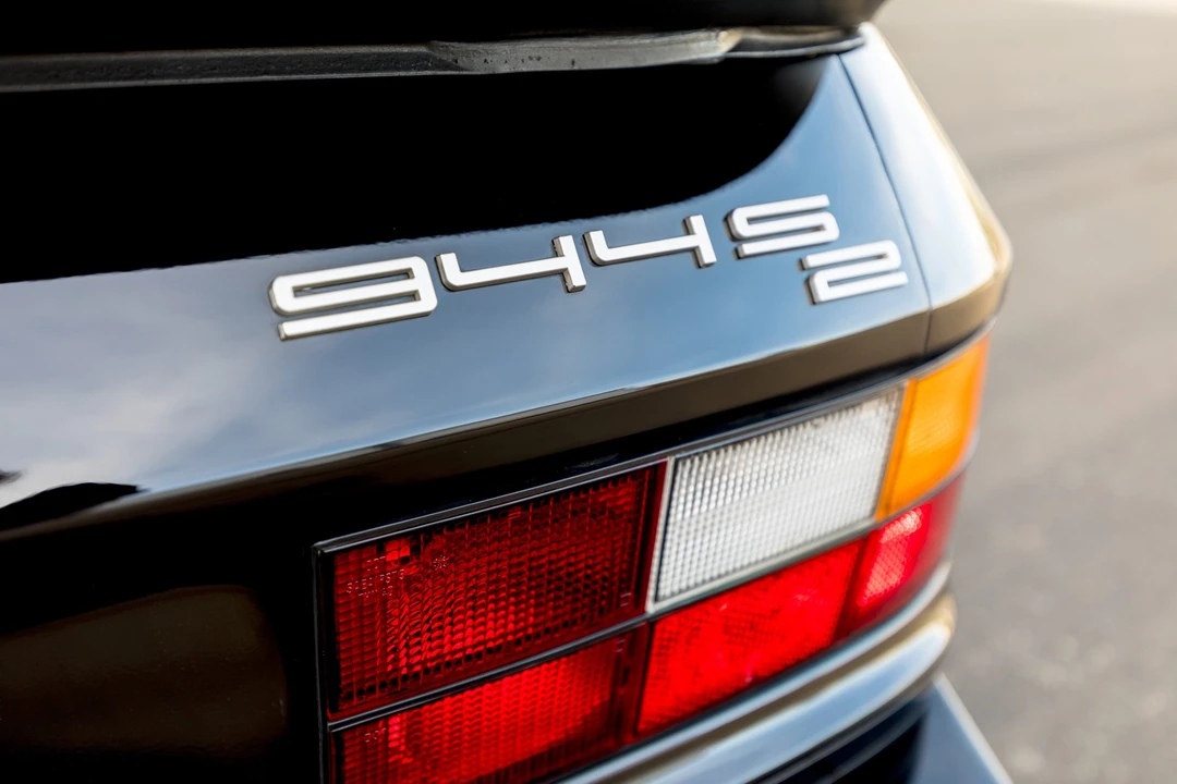 1989 Porsche 944 S2 - Image 26 of 31