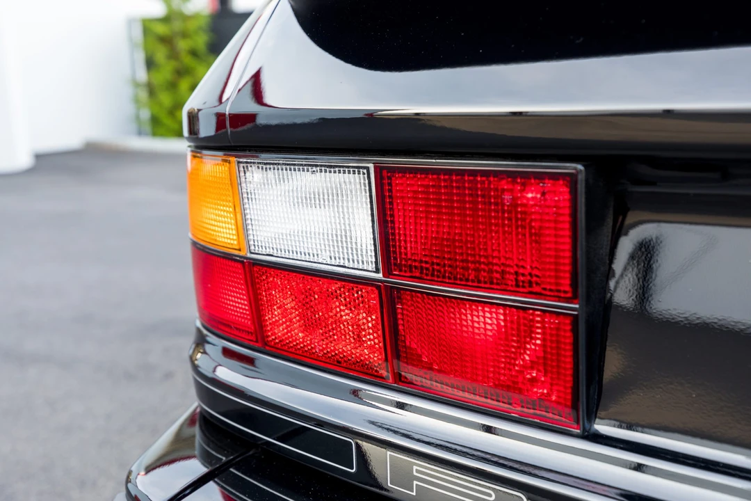 1989 Porsche 944 S2 - Image 27 of 31