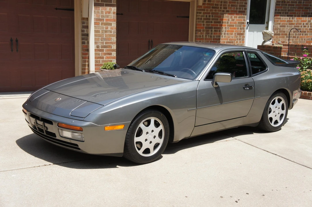1989 Porsche 944 Turbo - Image 3 of 31