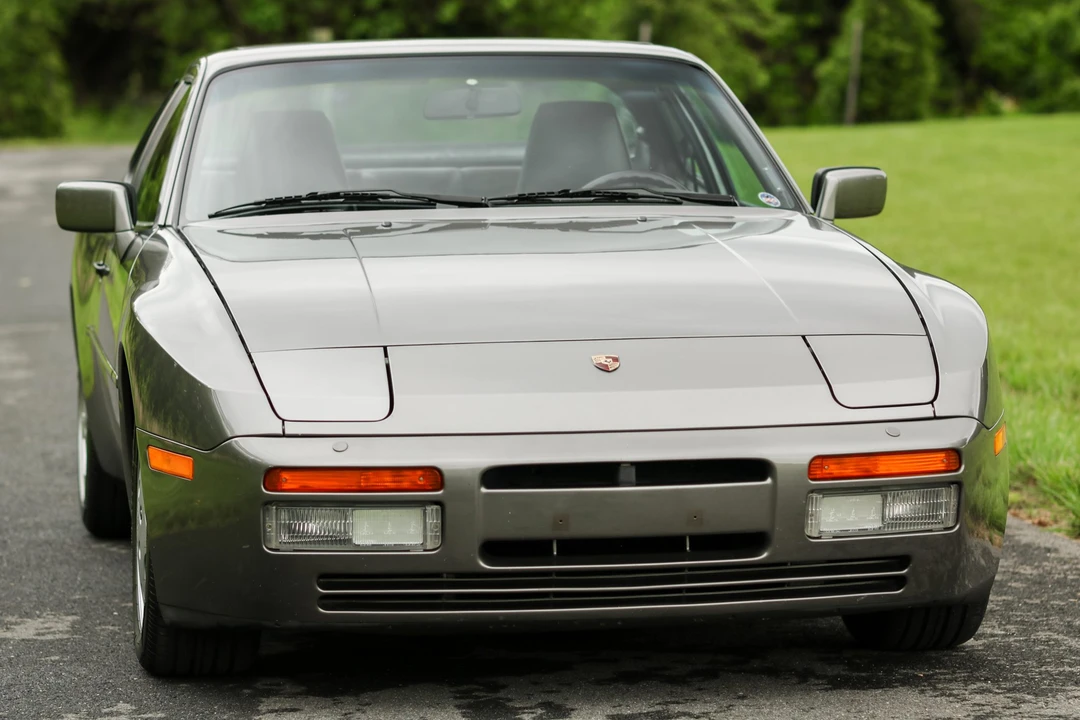 1989 Porsche 944 Turbo - Image 2 of 31