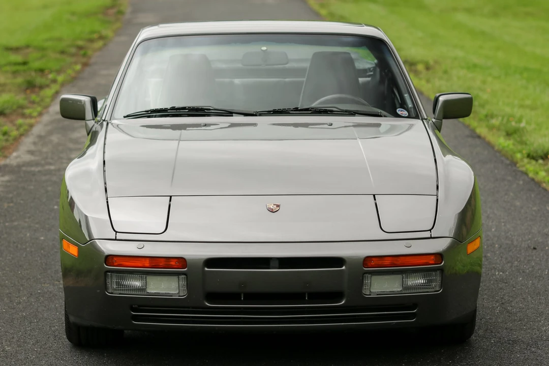 1989 Porsche 944 Turbo - Image 4 of 31