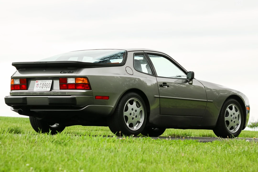 1989 Porsche 944 Turbo - Image 21 of 31