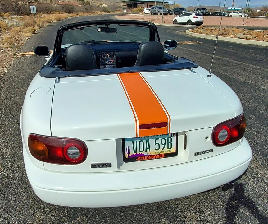1990 Mazda NA MX-5 Miata - Image 9 of 31