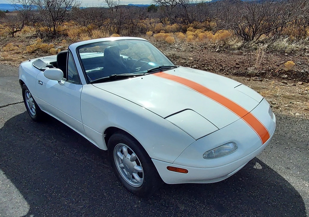 1990 Mazda NA MX-5 Miata - Image 5 of 31