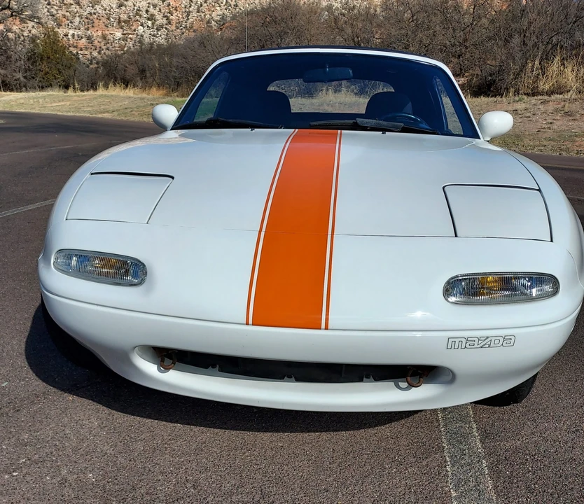 1990 Mazda NA MX-5 Miata - Image 16 of 31