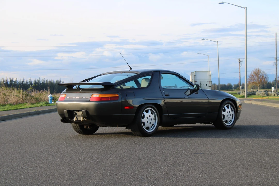 1990 Porsche 928 GT - Image 19 of 31
