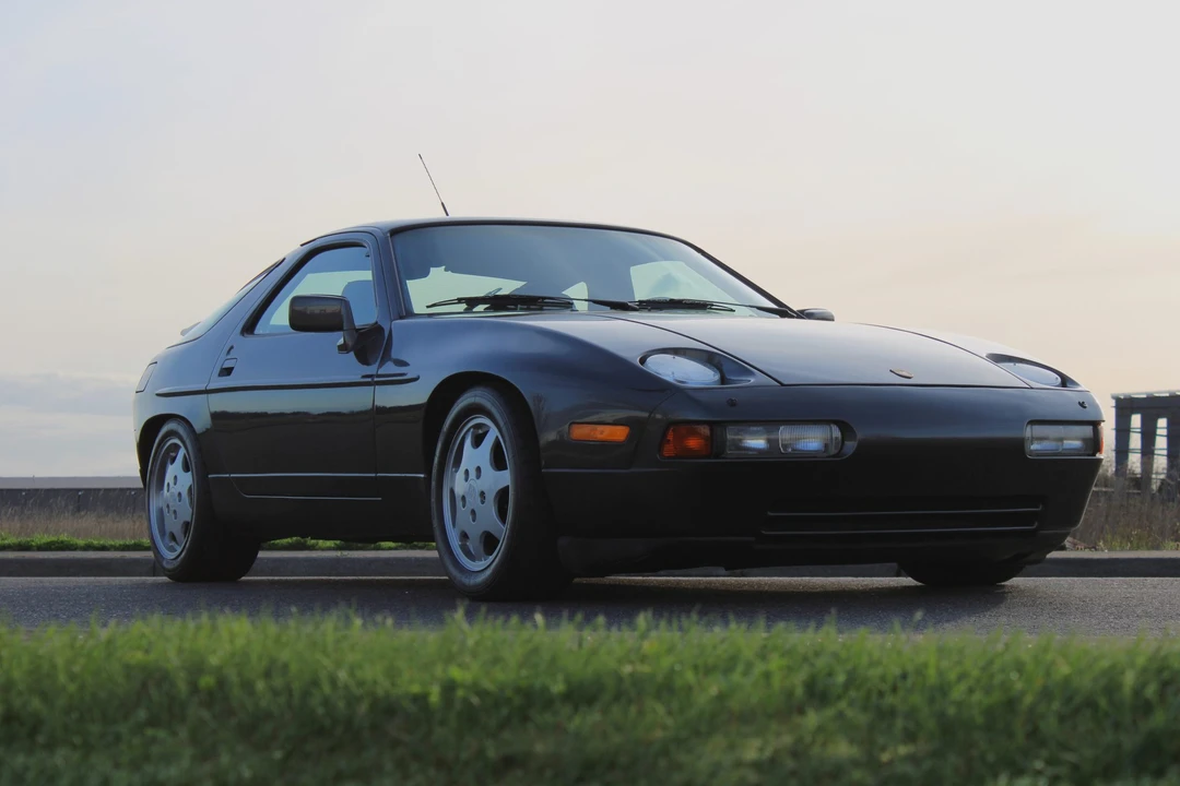 1990 Porsche 928 GT - Image 12 of 31