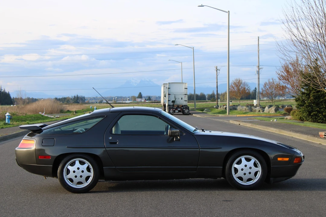1990 Porsche 928 GT - Image 17 of 31