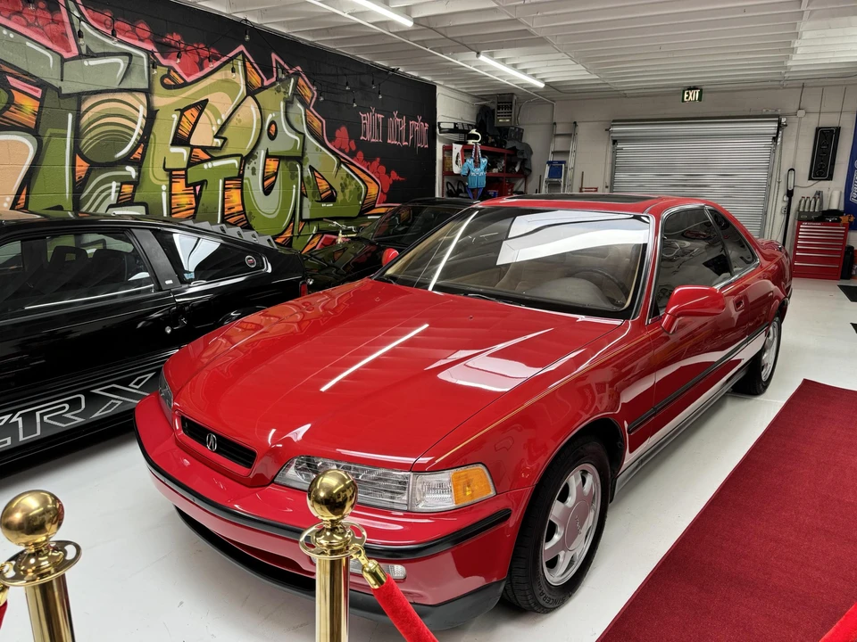 1991 Acura Legend 2nd Gen - Image 11 of 31