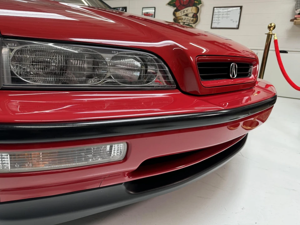 1991 Acura Legend 2nd Gen - Image 24 of 31