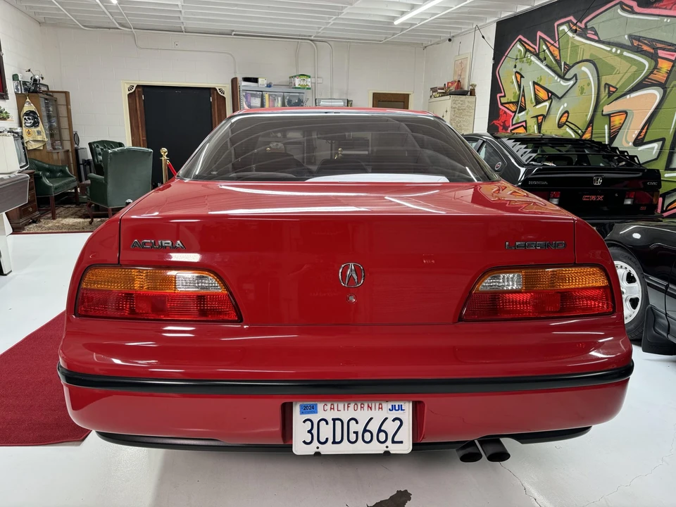 1991 Acura Legend 2nd Gen - Image 18 of 31