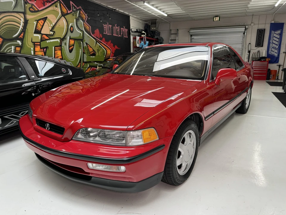 1991 Acura Legend 2nd Gen - Image 13 of 31