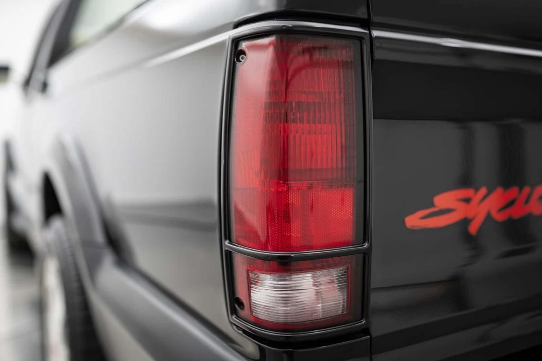 1991 GMC Syclone - Image 31 of 31