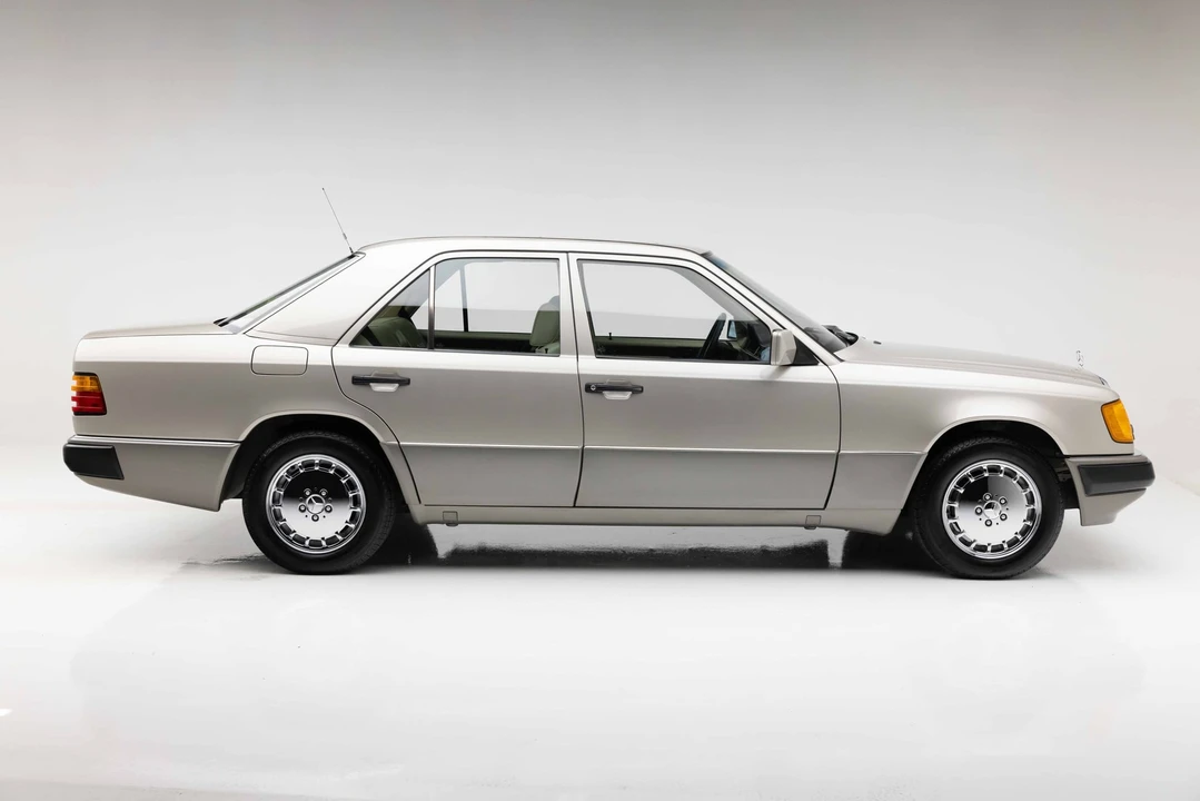 1991 Mercedes-Benz W124 E-Class - Image 6 of 31